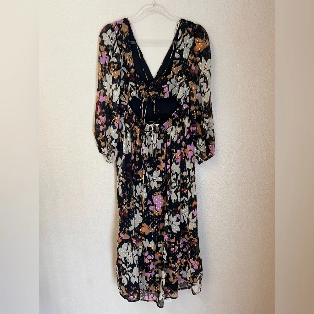 LOFT NWT Metallic Clip Gardenia Cutout High Slit Floral Maxi Dress Size SP - Picture 3 of 15